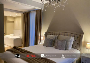 UN COCON EN VILLE - chambre SPA chic et élégante